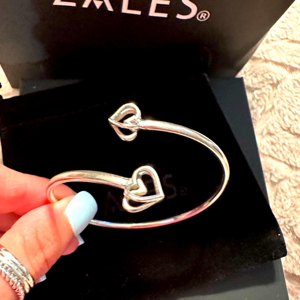 Vera Wang bangle